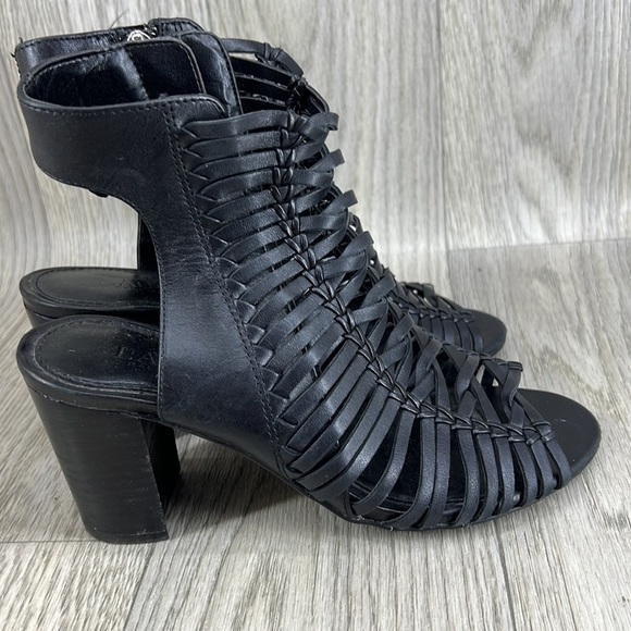 🍁2/$25 🍁 Lauren Ralph Lauren Hali Sandal Gladiator Black Heels - Picture 8 of 12